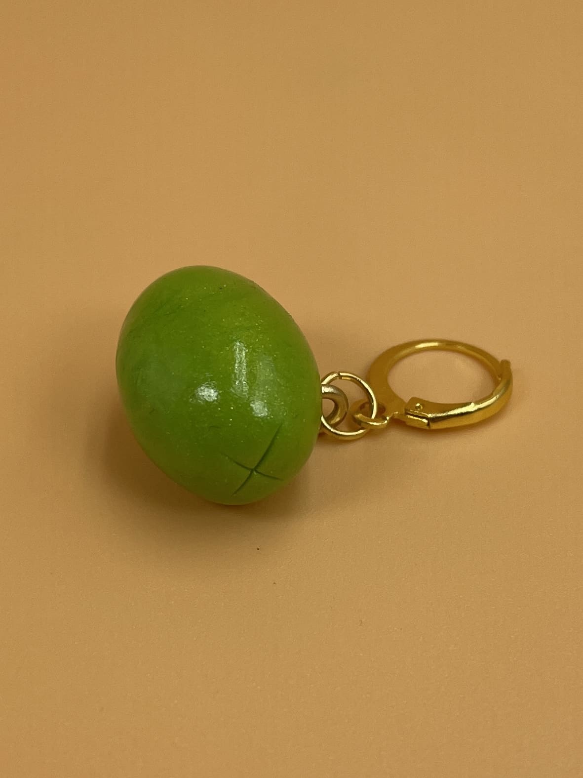 Resinuendo Charm Earring | Olive