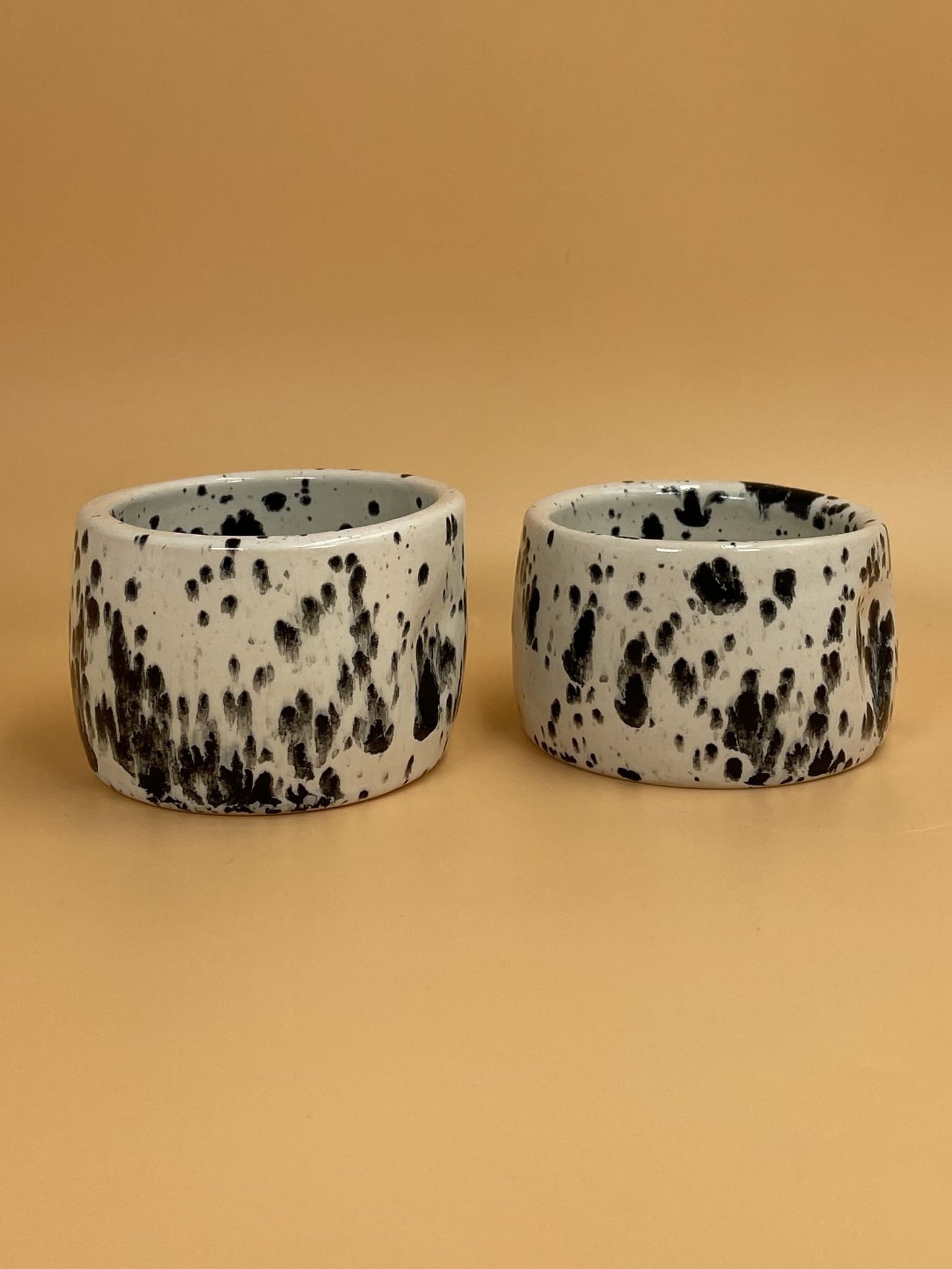 Wavy Fingers Wabi Sabi Cups Set | Spotted Black & White