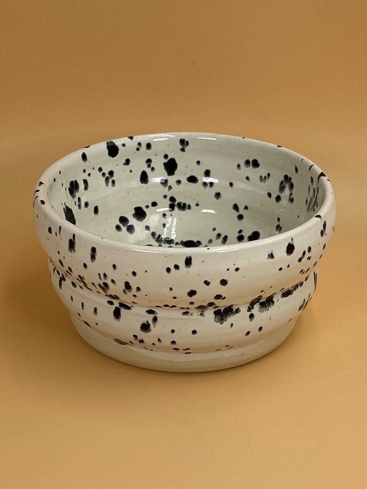 Wavy Fingers Small Bowl | Spotted Black & White