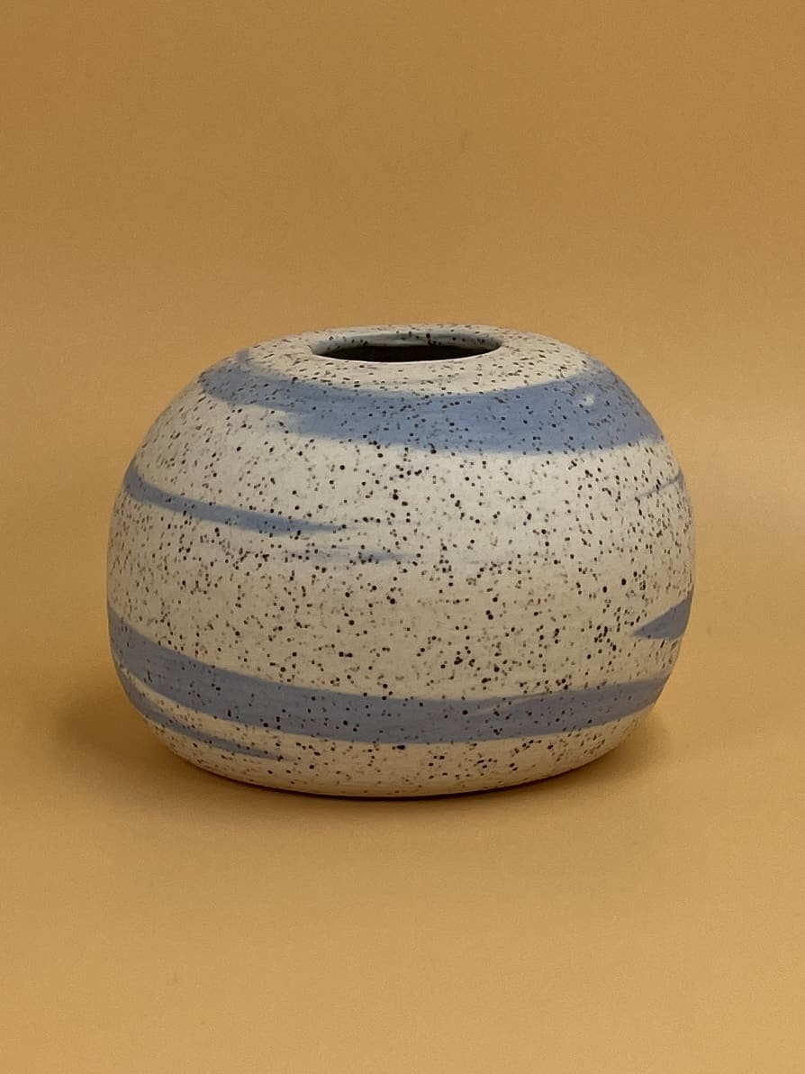 Wavy Fingers Round Bud Vase | Blue
