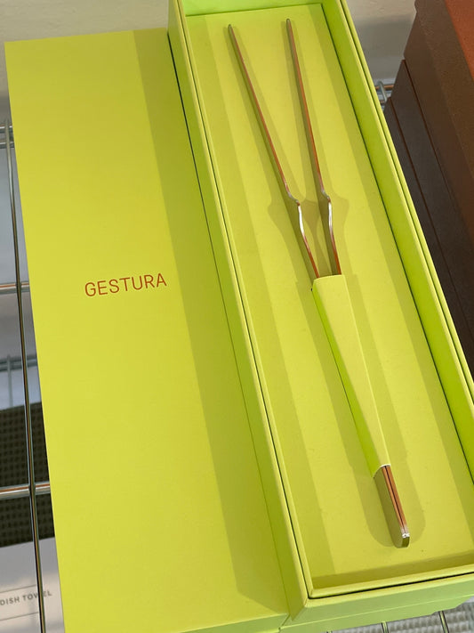 Gestura Stando Silver Tongs