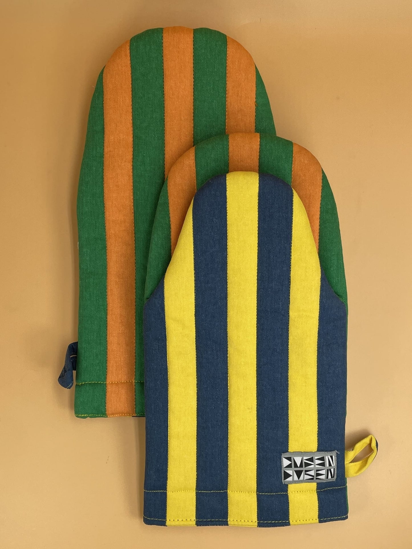 Dusen Dusen Oven Mitt | Carrot