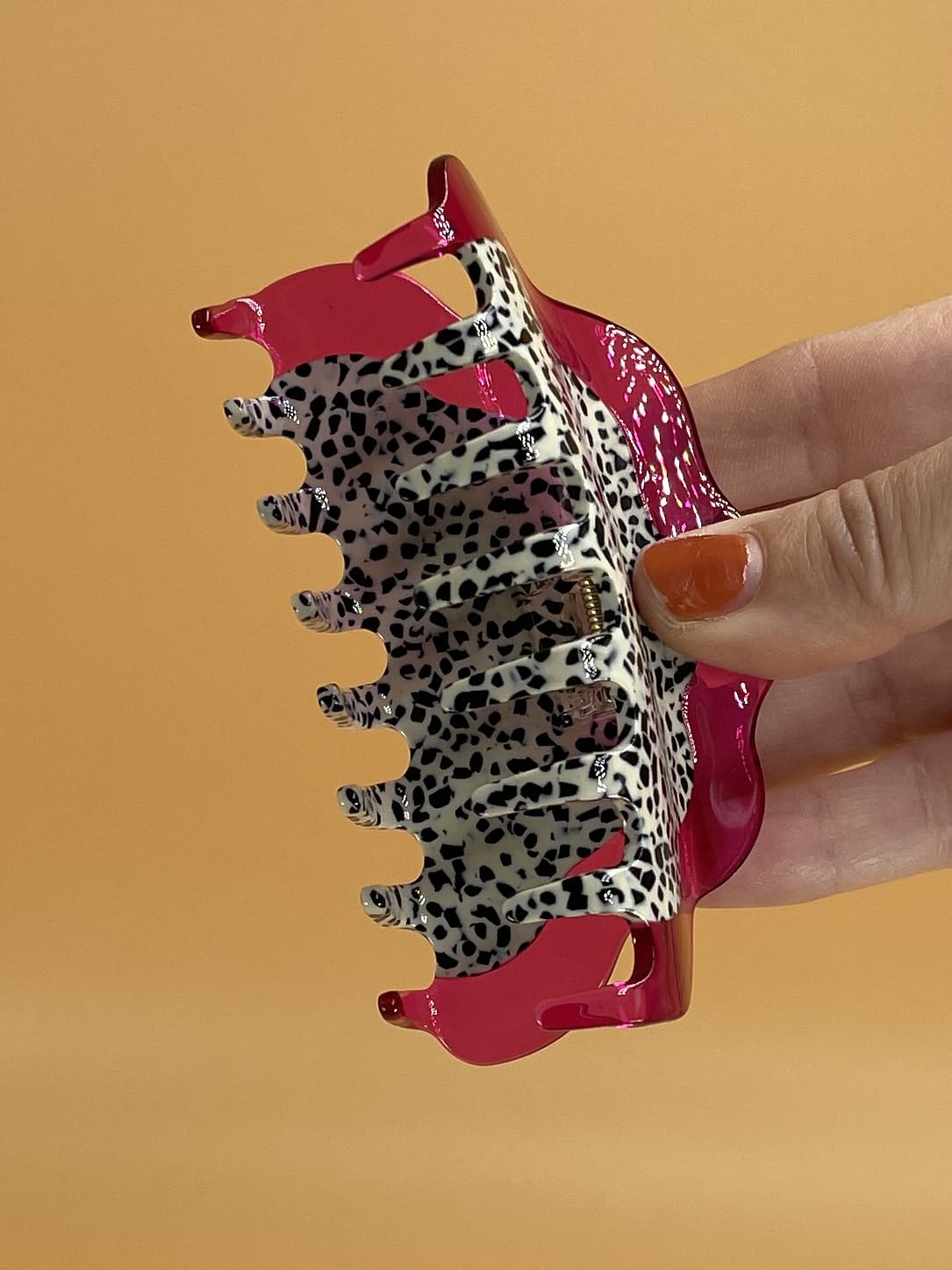 Winona Irene Dragon Fruit Claw