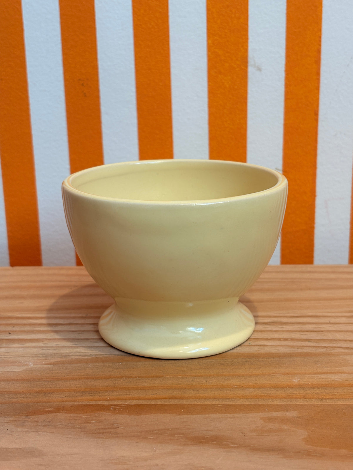 Chelsea Virginia Footed Bowl | Butter