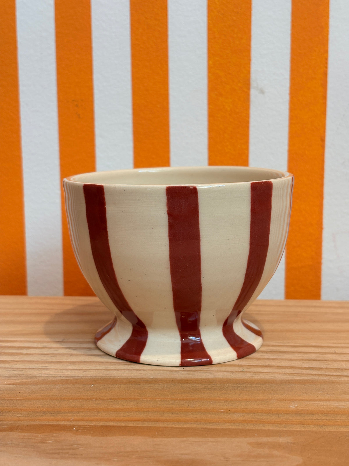 Chelsea Virginia Footed Bowl | Striped Buckwheat