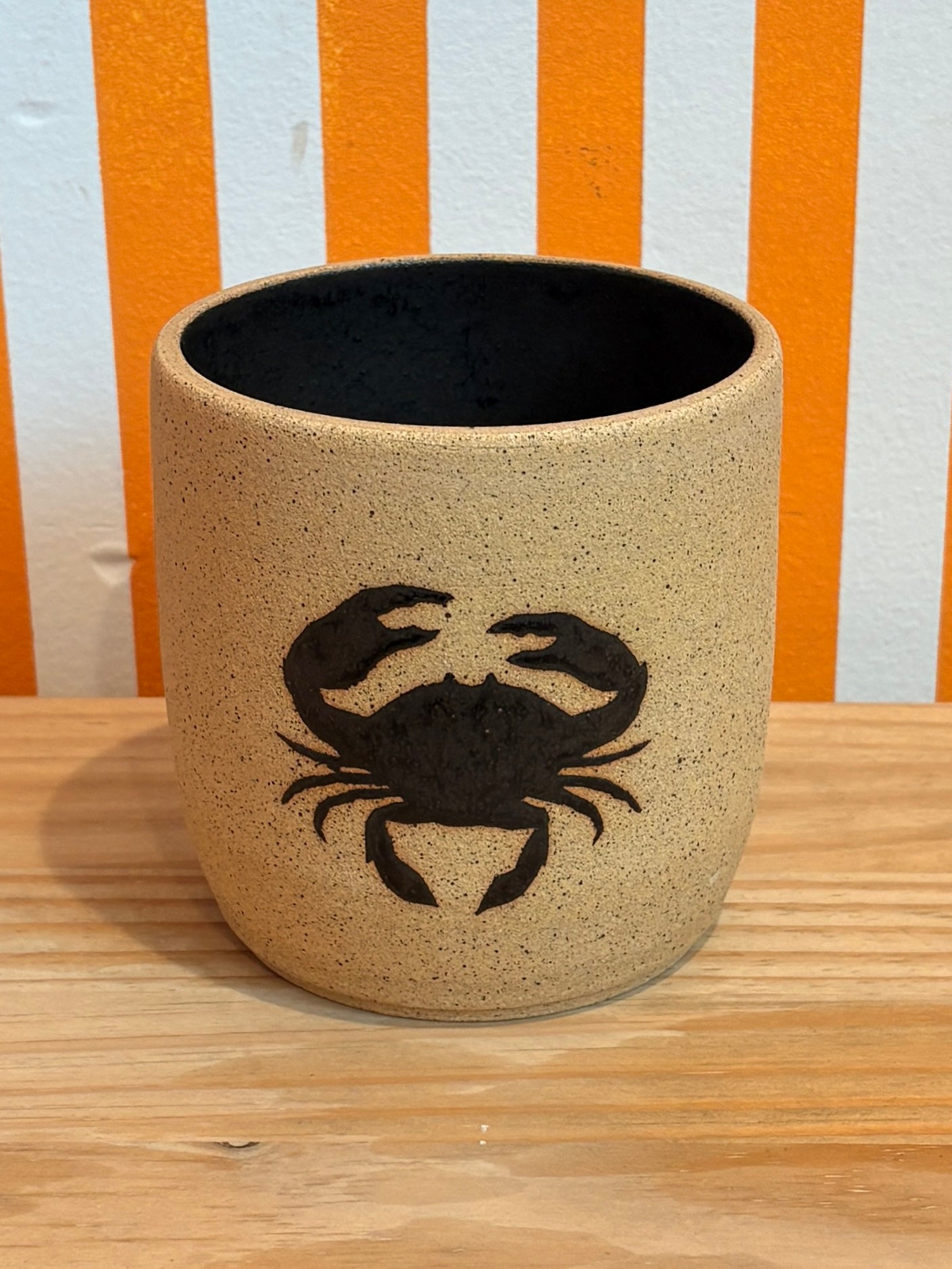 Black Slip Babes Crock | Crab