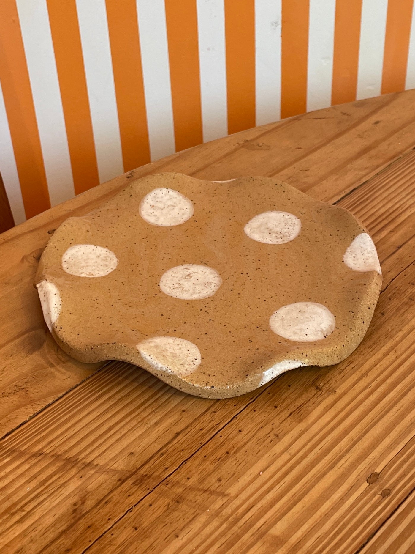 Haivyn Daisy Ceramic Plate