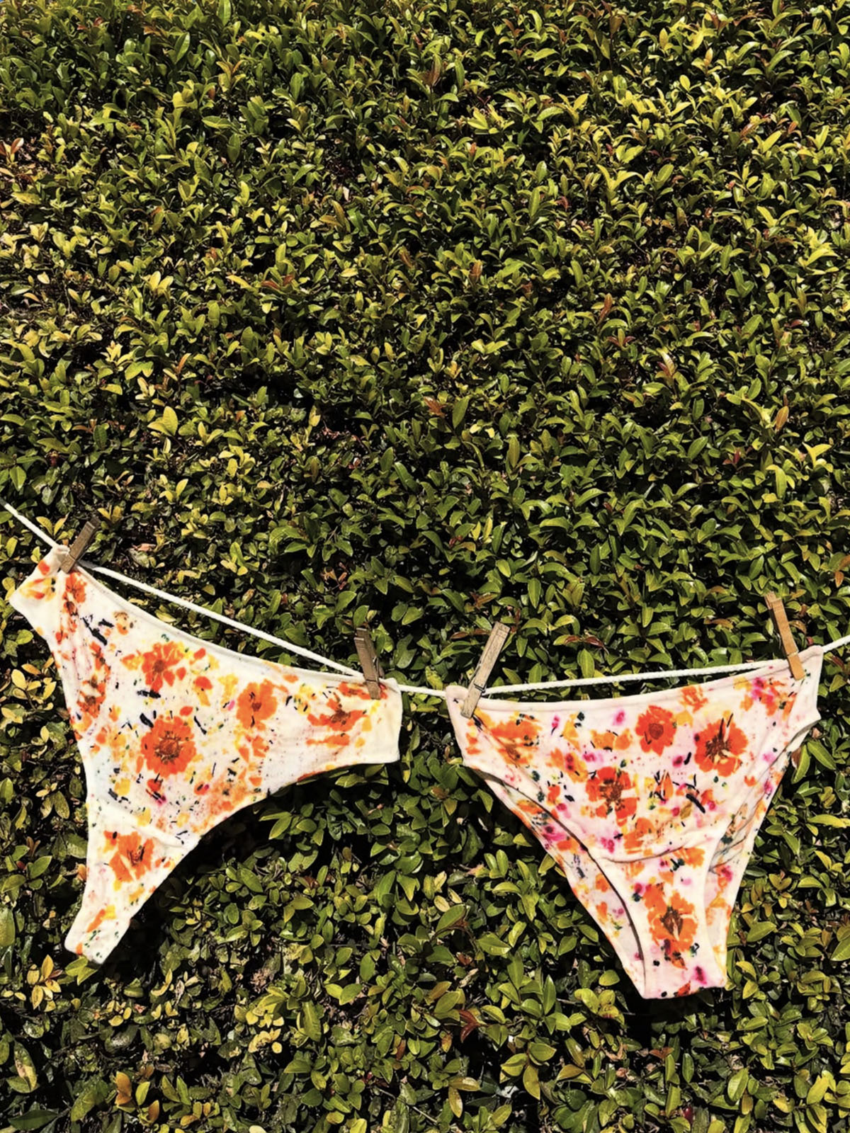Esra Flower-Dyed Organic Bamboo Briefs