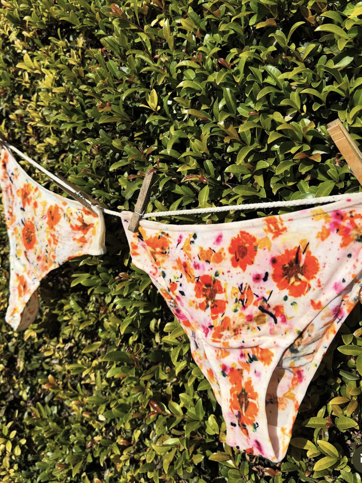 Esra Flower-Dyed Organic Bamboo Briefs