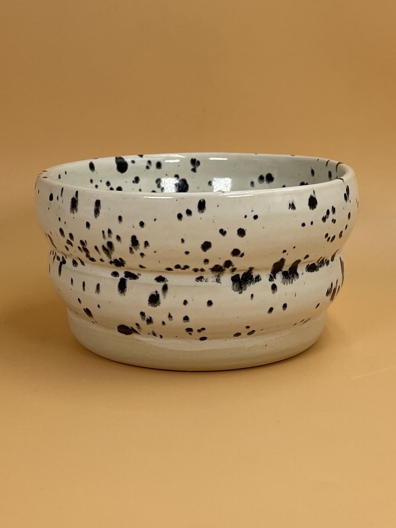 Wavy Fingers Small Bowl | Spotted Black & White