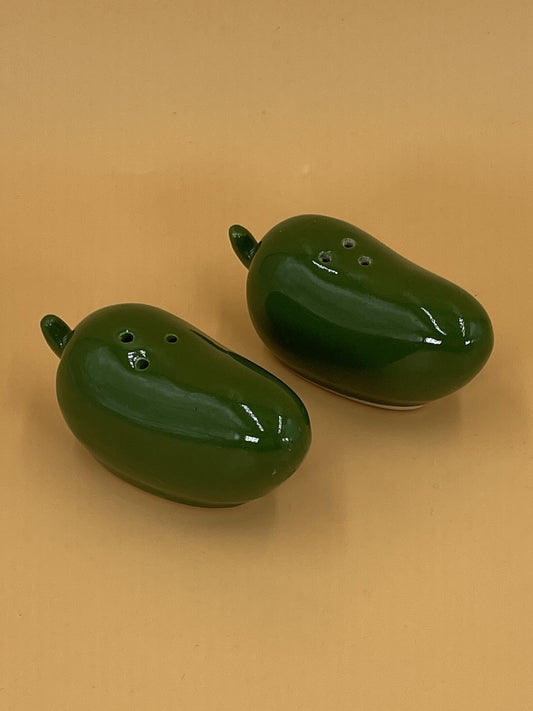 Vintage Jalapeño Salt + Pepper Shaker Set