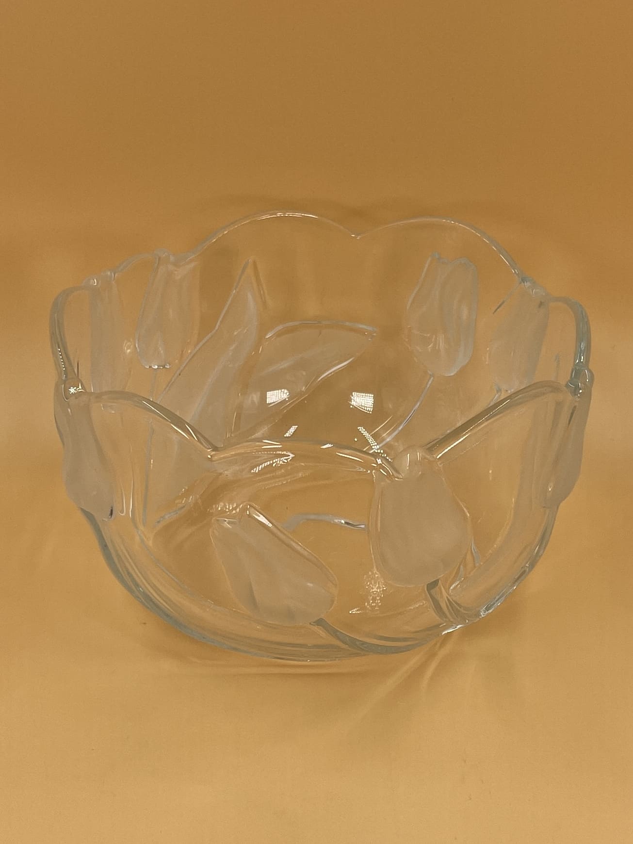 Wavy Tulip Glass Bowl