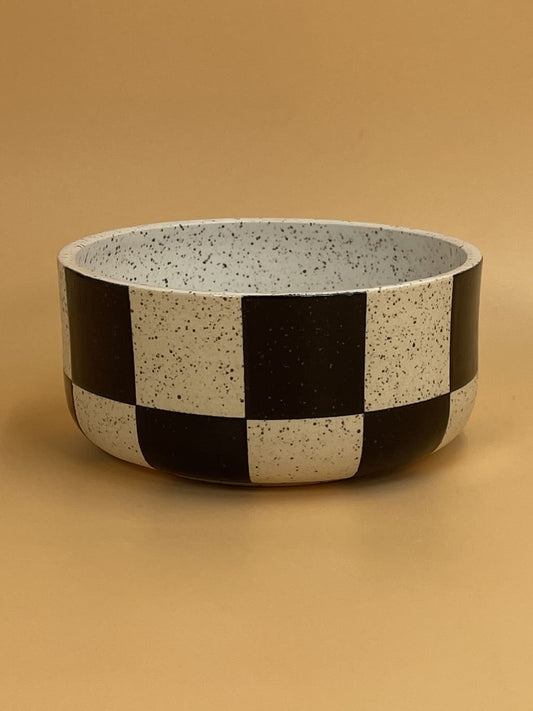 Art Schoool Dropout Shallow Bowl | Black & White Checkered