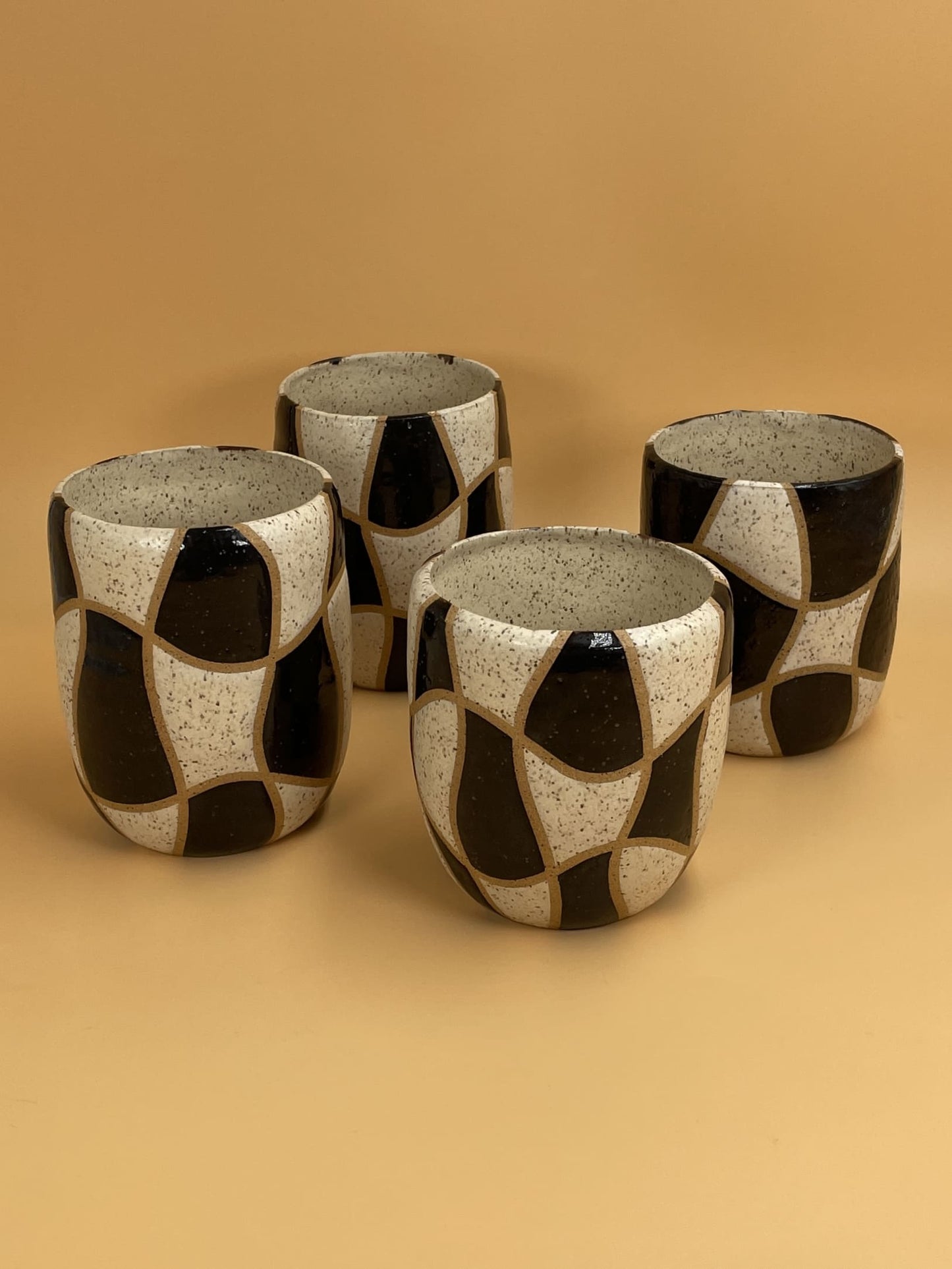 Mellow Ceramics Wavy Check Cup | Natural / Black