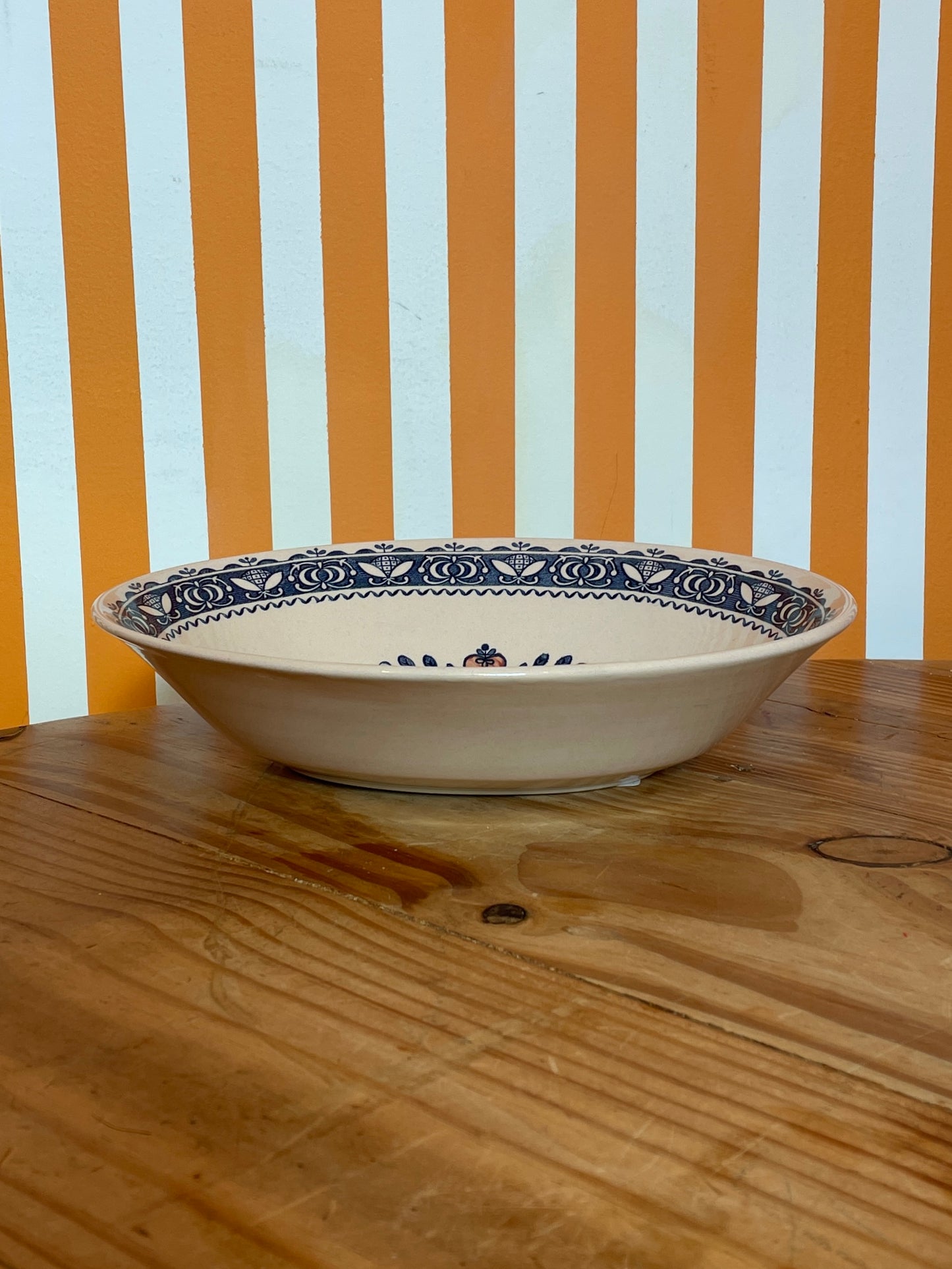 Vintage Johnson Bros Hearts & Flowers Old Granite Ironstone Oval Serving Bowl