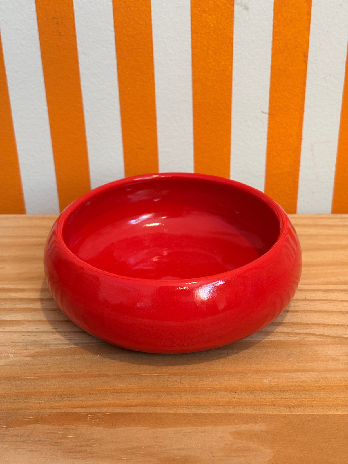 Chelsea Virginia Shallow Bowl | Cherry