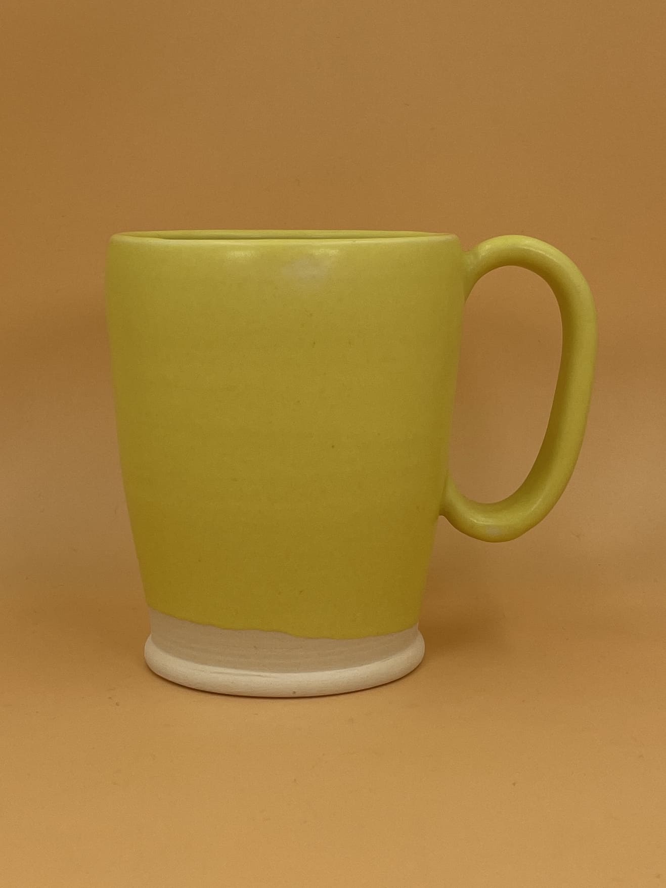 Lo-Fi Potter Tall Coffee Cup | Yellow