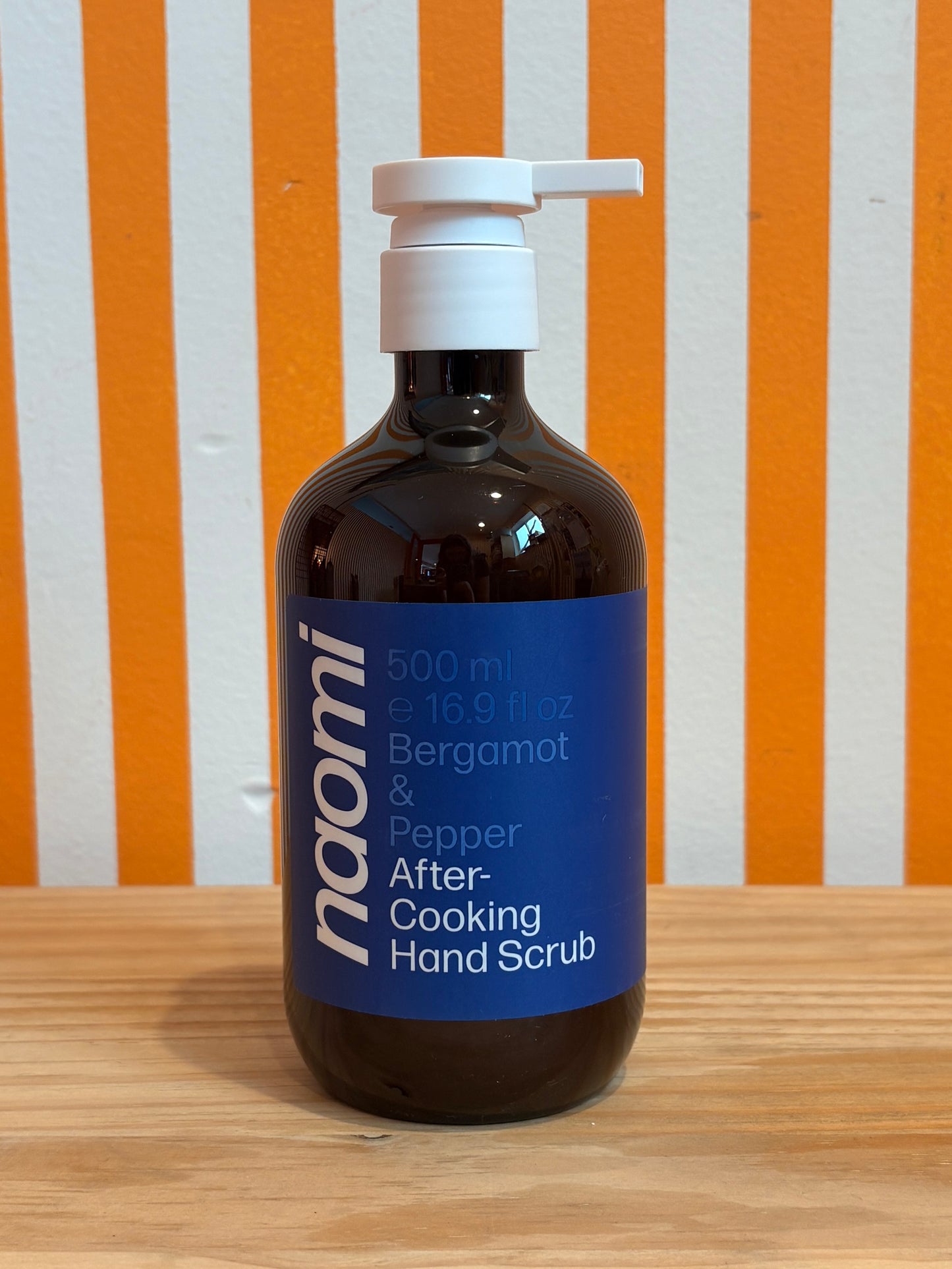 Naomi After-Cooking Hand Scrub | Bergamot + Pepper