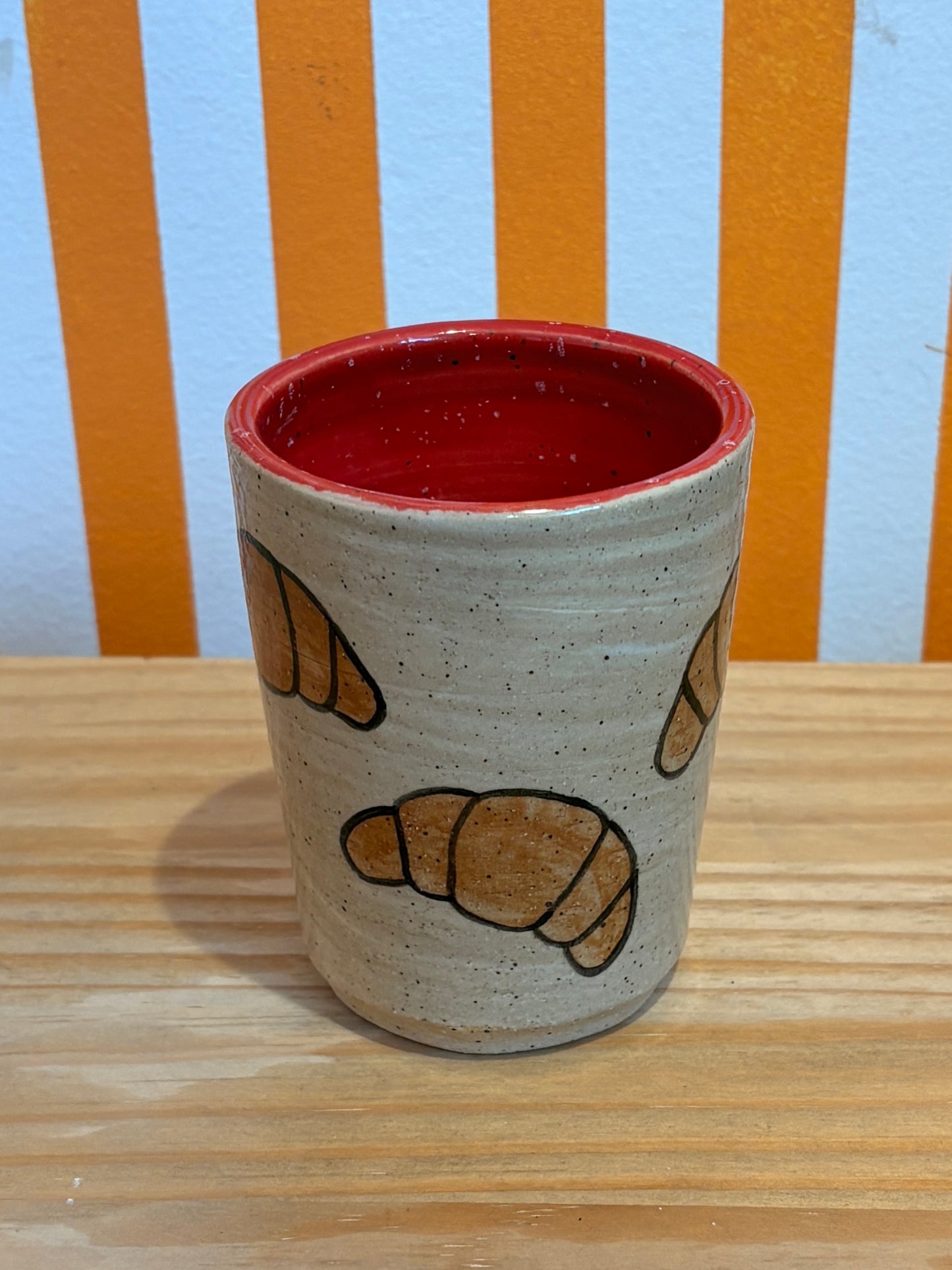 Más o Menos Cup | Croissant