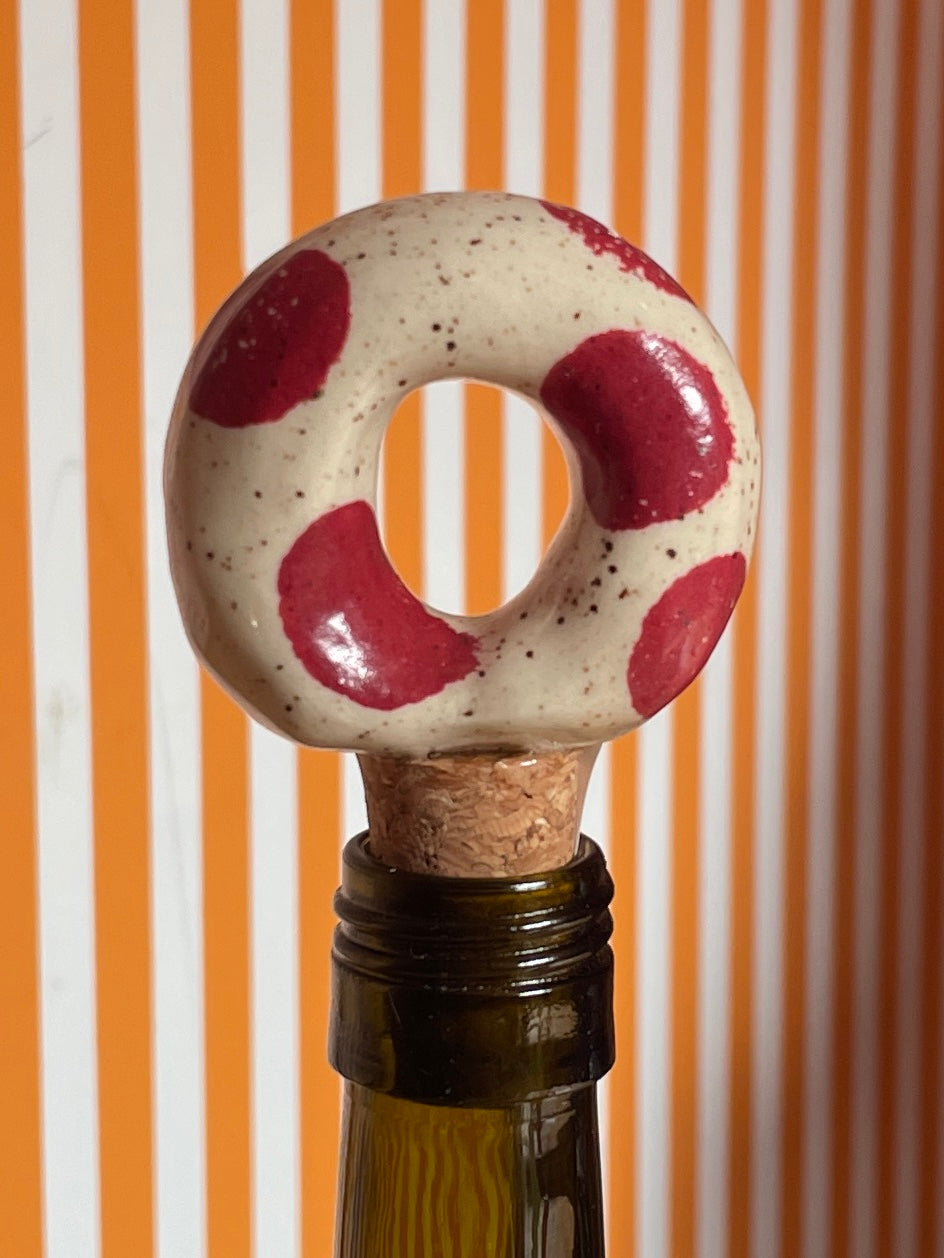 Haivyn Daisy Ceramic Bottle Stopper