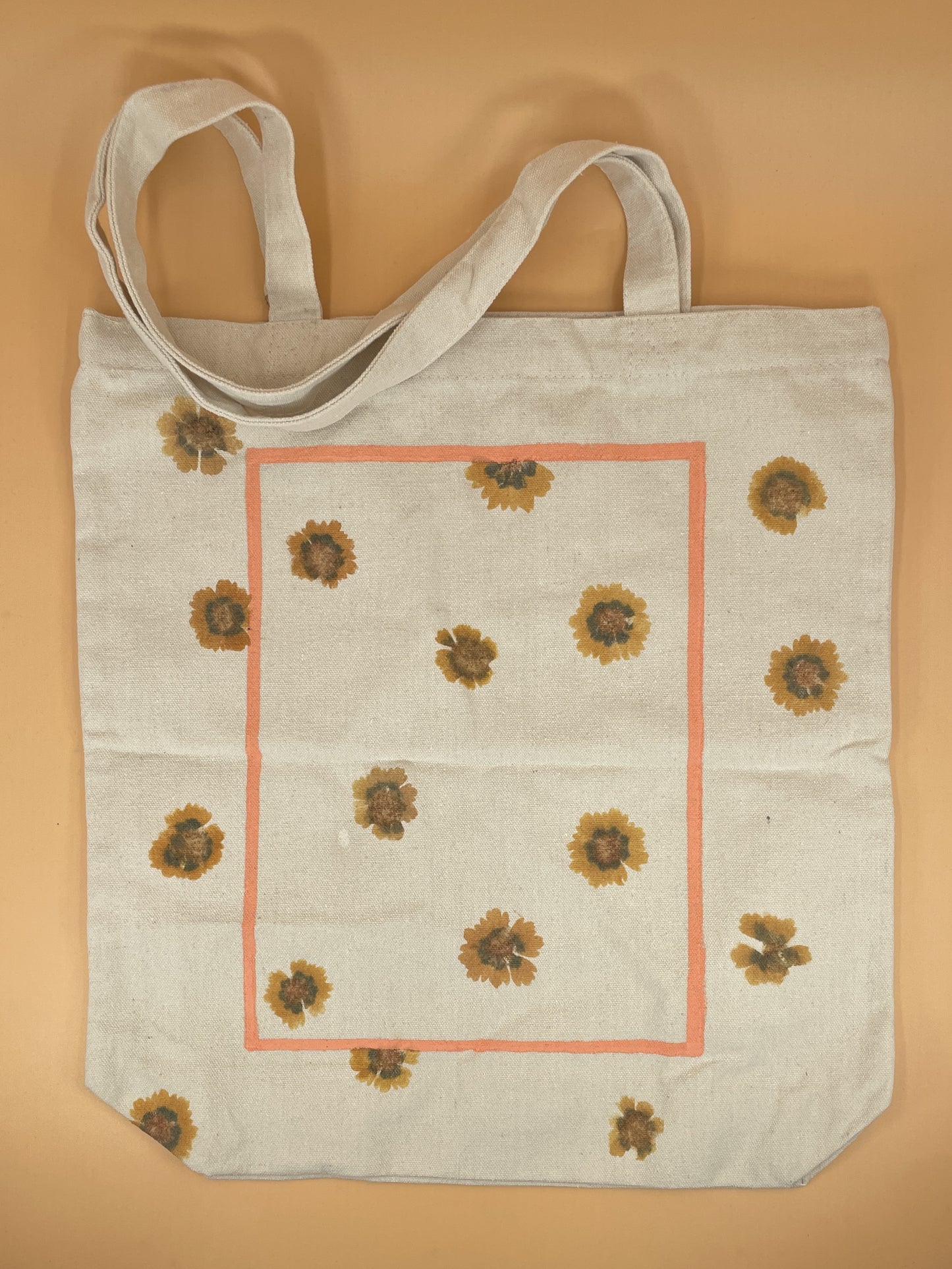 Esra Flower-Dyed Organic Cotton Canvas Tote